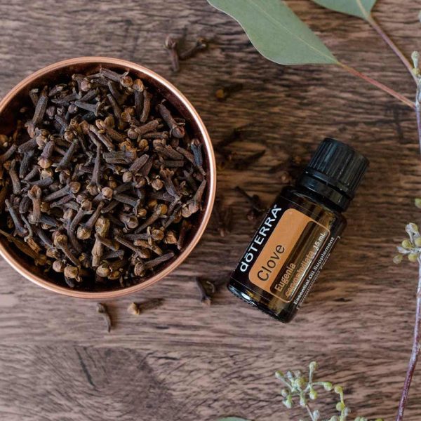 óleo essencial clove doterra